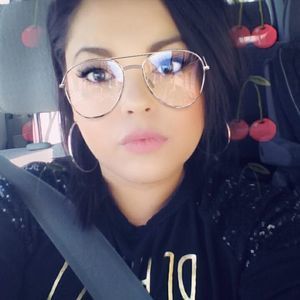 Meet your Posher, Karla